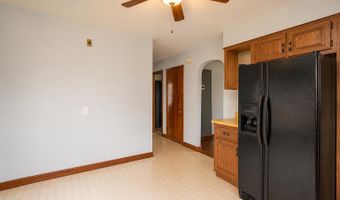 90 Clizbe Ave, Amsterdam, NY 12010