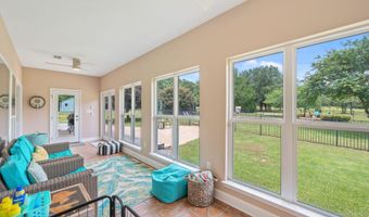 652 Tommy Eiland Rd, Baker, FL 32531