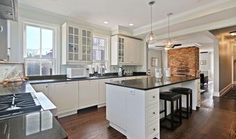 32 EAST St, Annapolis, MD 21401