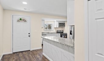 126 N MAIN St, Bridgeville, DE 19933