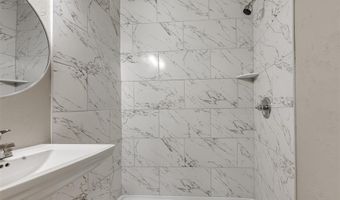 6617 NW 31st St, Bethany, OK 73008