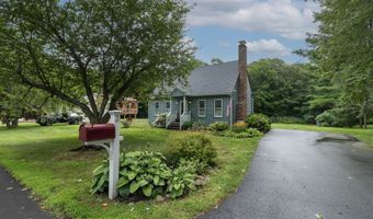 3 Clover Rd, Clinton, CT 06413