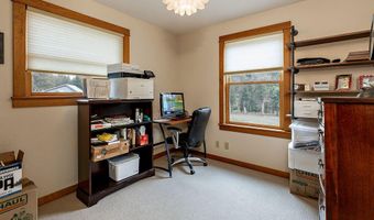 2245 Colestin Rd, Ashland, OR 97520