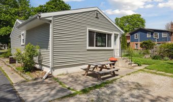 339 S Madison St, Adrian, MI 49221