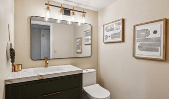209 Cumberland Ct, Alameda, CA 94502