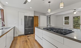 915 JACKSON St, Annapolis, MD 21403