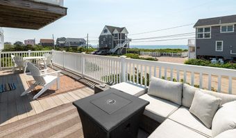 695 Charlestown Beach Rd, Charlestown, RI 02813