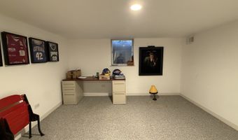 1550 W GOLDENGATE Dr, Addison, IL 60101