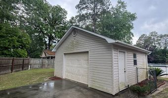 1708 Jimmy St, Adel, GA 31620