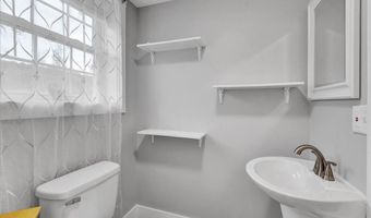 5922 VT 15 Rte, Cambridge, VT 05464