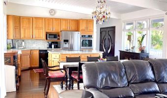 215 Aahi Pl, Kaunakakai, HI 96748