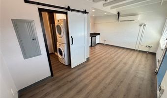 218 S 11th St 4, Las Vegas, NV 89101