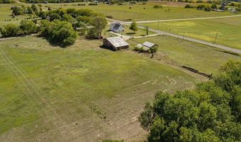 1396 N 300 Rd, Baldwin City, KS 66006