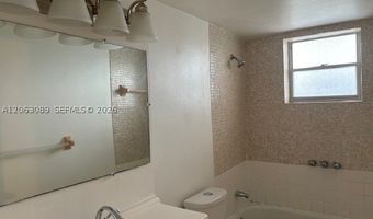 2815 NE 201st Ter L219, Aventura, FL 33180