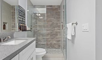 6951 Quiet Cove Dr, Carlsbad, CA 92011