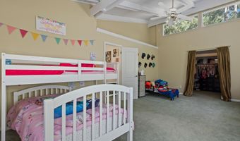 1293 Starveout Creek Rd, Azalea, OR 97410