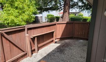 2315 Cross Ave, Santa Rosa, CA 95401