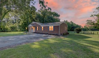 2489 Pocosin Rd, Ayden, NC 28513