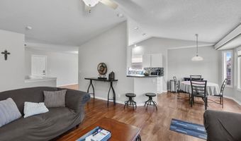 4359 N Rushwood Ct, Bel Aire, KS 67226