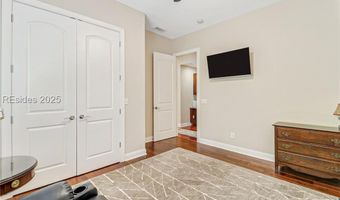 7 Greenwood Dr, Bluffton, SC 29910