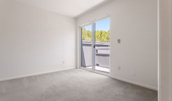 17650 NW ROLLING HILL Ln, Beaverton, OR 97006