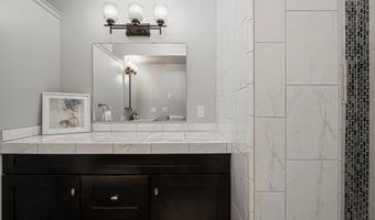 15564 Vale St NW, Andover, MN 55304