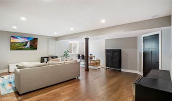 2410 SW 17th St, Ankeny, IA 50023