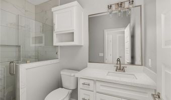 904 Deluxe St, Alamo, TX 78573