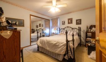 8076 HUFF Ln, Alvin, WI 54542