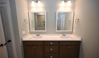 1637 JAMES BURT Pkwy, Auburn, AL 36830