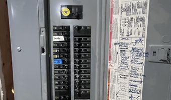 1539 Royal Rd, Aberdeen, SD 57401