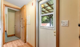 31 Lawrence Ave, Barre, VT 05641