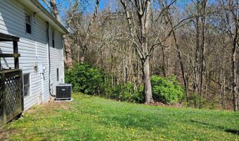 90 Yellow Pine Rd, Clay City, KY 40312