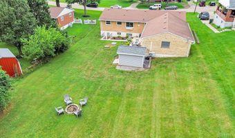 5538 Silverpoint Dr, Cincinnati, OH 45247