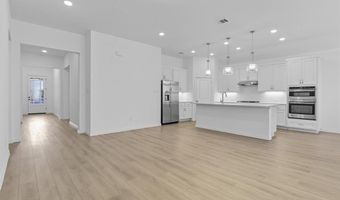 752 Waterhouse Lake Dr, Anna, TX 75409