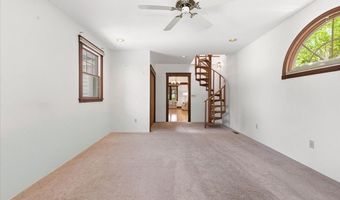 2445 Centre St, Boston, MA 02132