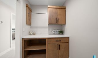 1517 W Autumn Cir, Brandon, SD 57005