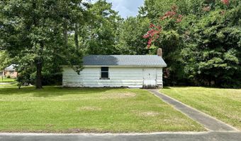 207 N 5th St, Aurora, NC 27806