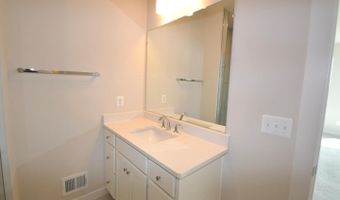 43795 MIDDLEWAY Ter, Ashburn, VA 20147
