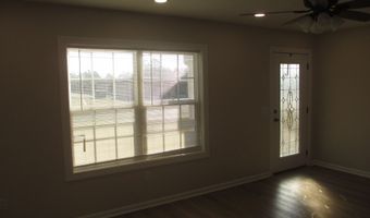 390 Bay St, Baxley, GA 31513