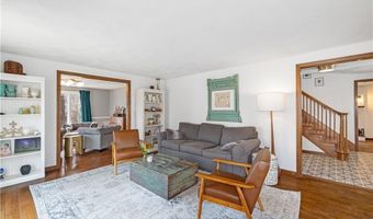 4 Intrepid Ln, Jamestown, RI 02835