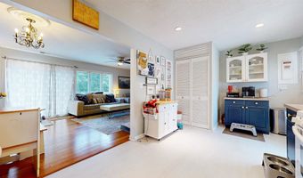 267 W Wyoming Ave, Absecon, NJ 08201
