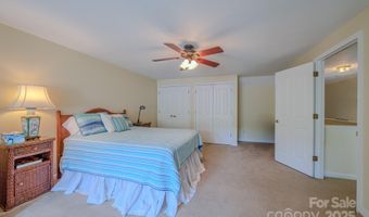 8 Creekside Way, Asheville, NC 28804