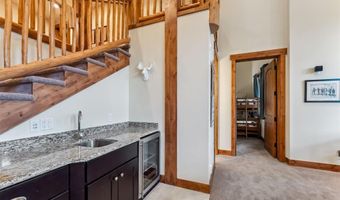 162 GOLDENVIEW Dr, Breckenridge, CO 80424
