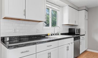 2120 1st Ave SE, Austin, MN 55912