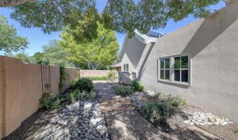 2204 Via Granada Pl NW, Albuquerque, NM 87104