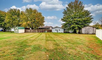 322 Whippoorwill Dr, Batesville, IN 47006