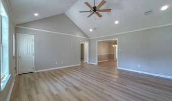 206 Riverchase Dr, Bainbridge, GA 39819