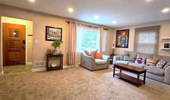 202 Pleasant Ave, Bergenfield, NJ 07621