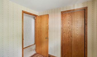 546 S Sherman St, Allegan, MI 49010